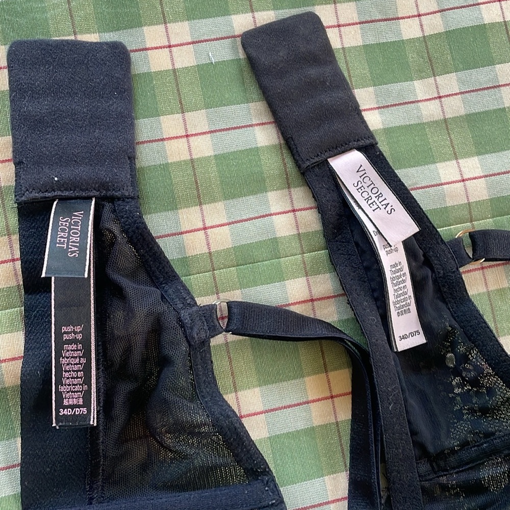 VS push-up bras - Picture 5 of 5